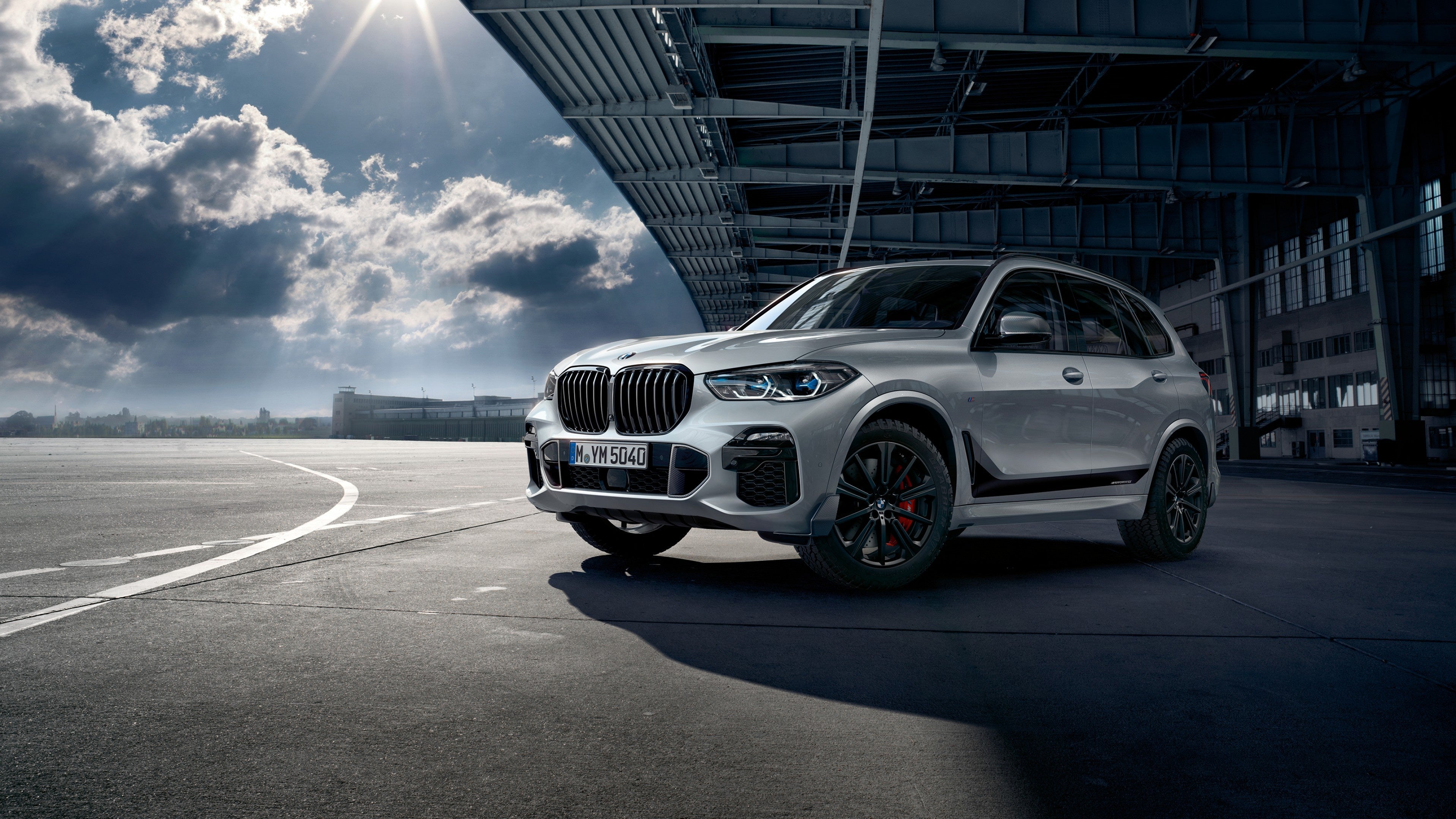 BMW X5 Speaker Upgrade: The G05 and F15 Owner's Guide